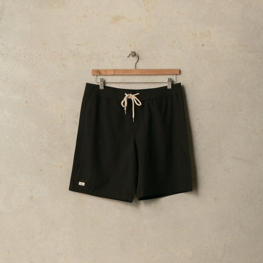 BAY BOARDSHORT | BLACK