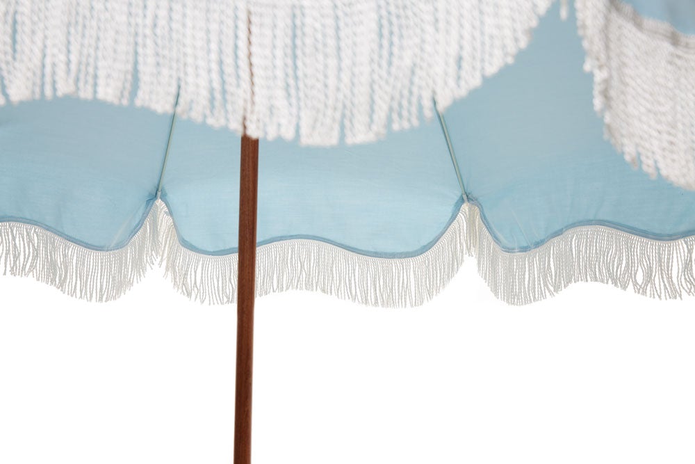 THE HOLIDAY BEACH UMBRELLA | SANTORINI BLUE