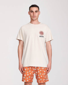 HIGHER GROUND TEE | CEMENT