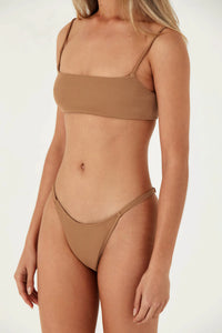 ALMOND RIB CURVE THONG